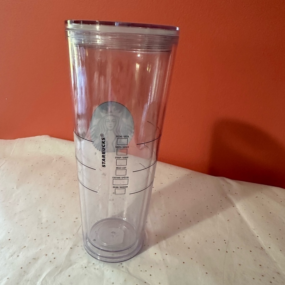Starbucks cup - Picture 2 of 4